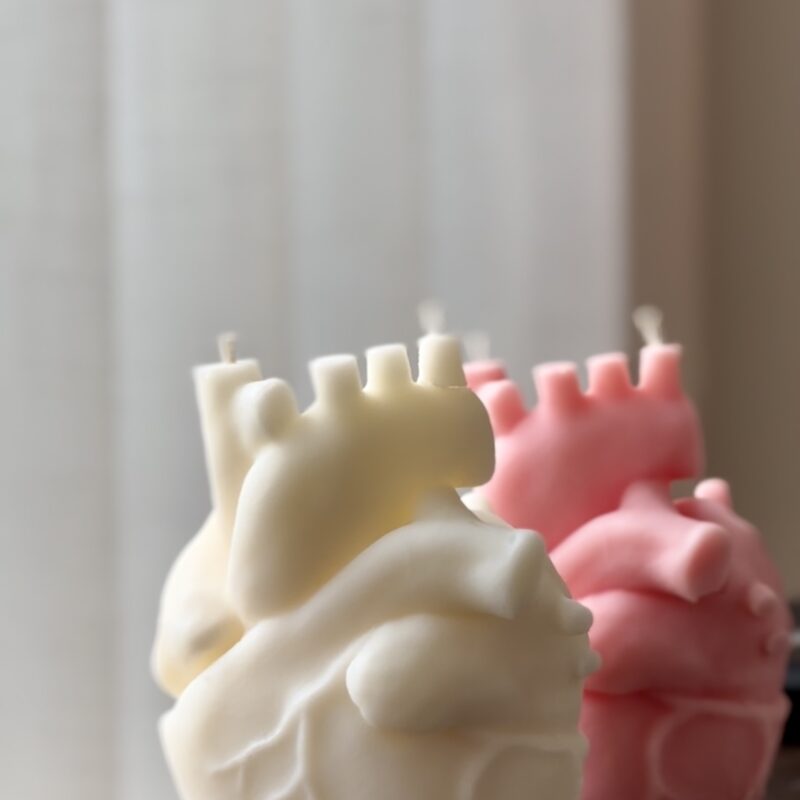 sercowa świeca sojowa - biała